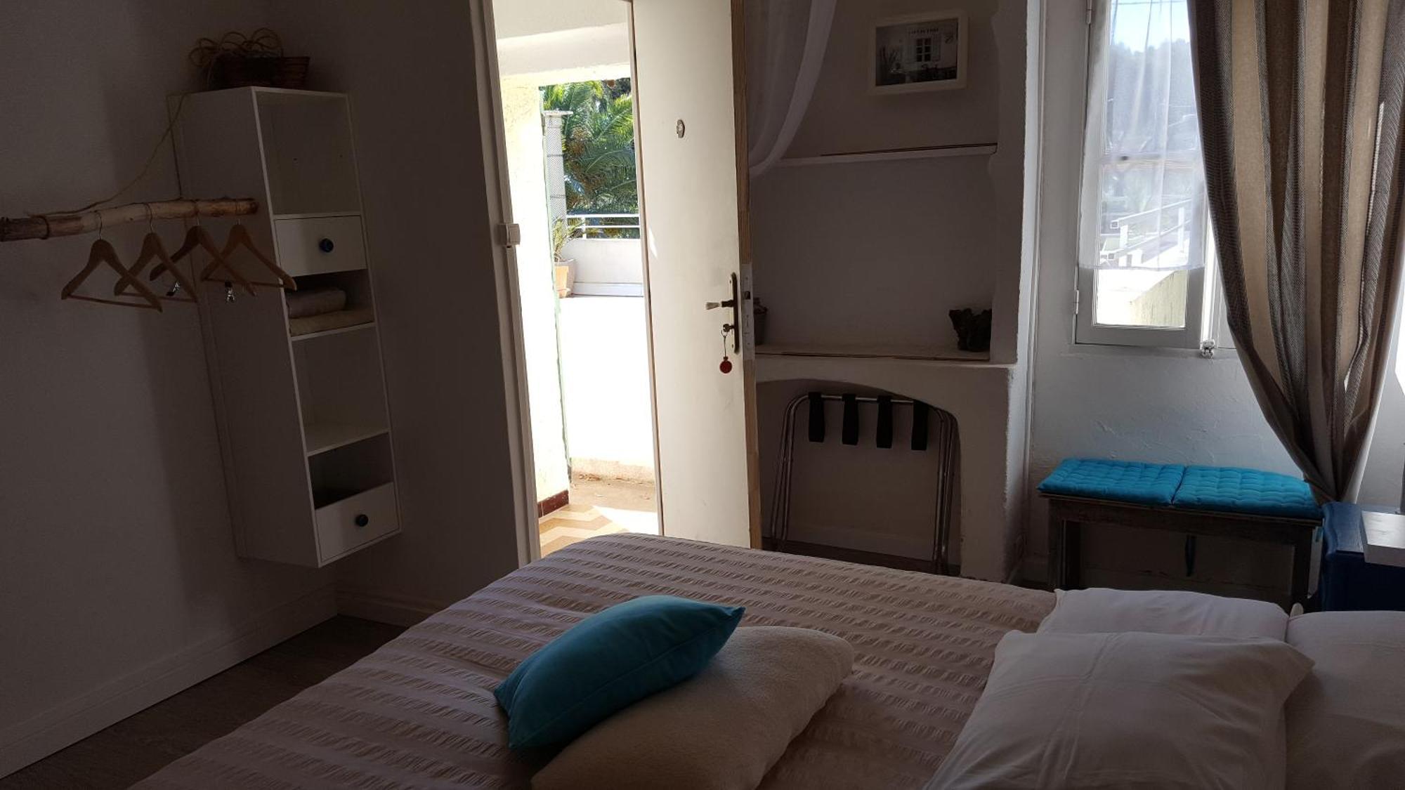 Hotel Auberge Provencale Saint-Raphaël Oda fotoğraf